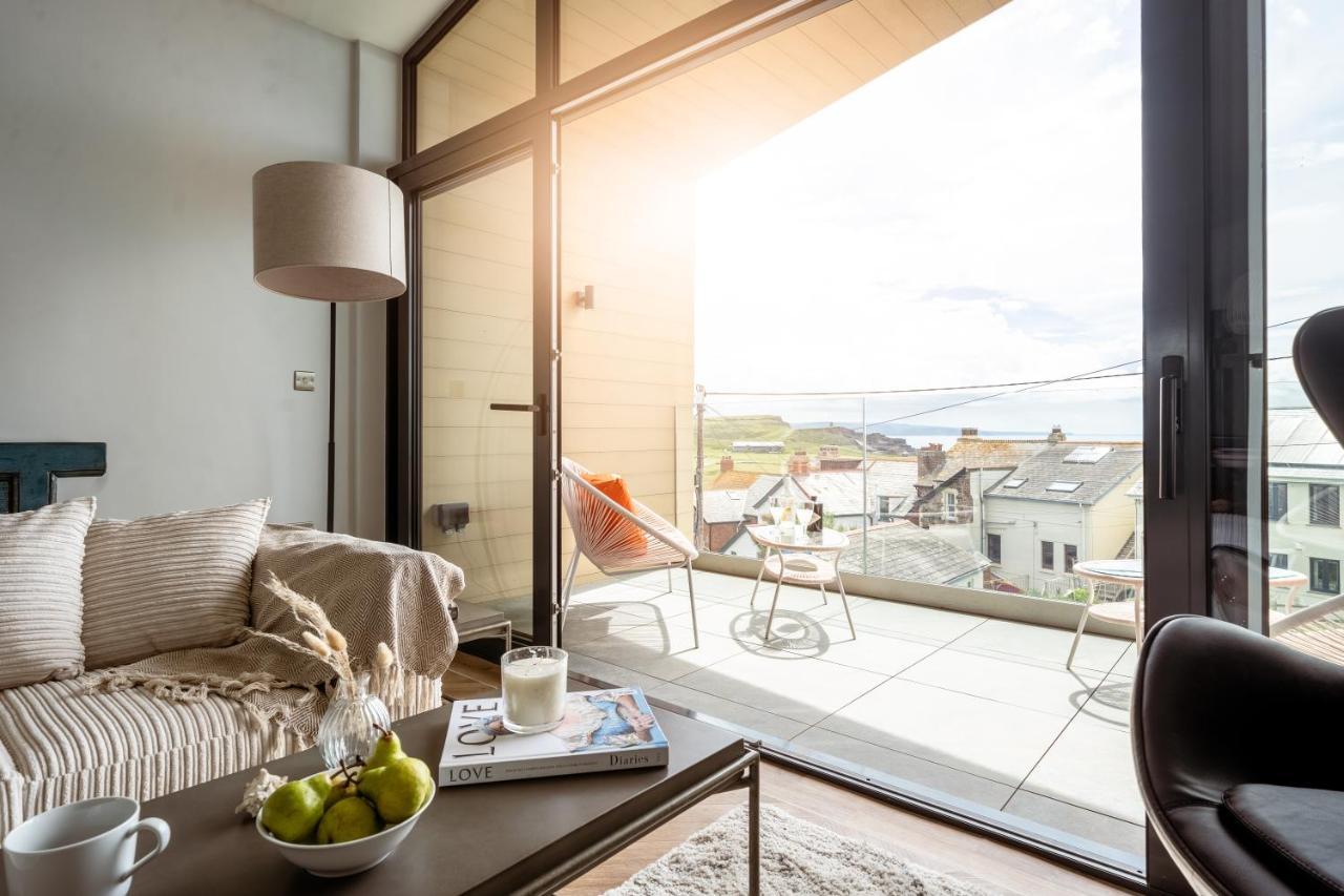 Bol Y Maer, Apartment *