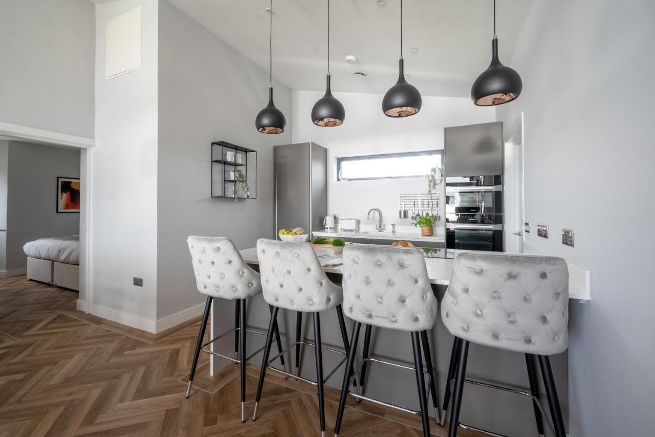 Bol Y Maer, Apartment